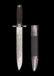 Seltenes Bärenmesser mit zugehöriger Scheide von Schaaf &amp; Söhne in Sankt Petersburg Russland um 1890.