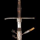 Seltenes Stechschwert mit alter Scheide, süddeutsch oder Österreich um 1520. - photo 1