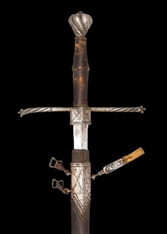 Seltenes Stechschwert mit alter Scheide, süddeutsch oder Österreich um 1520. - photo 3