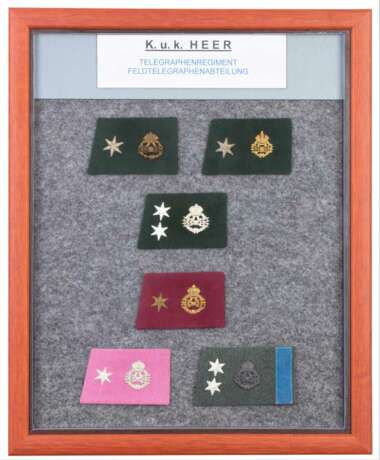 Österreich-Ungarn, Schautafel mit Kragenspiegel und Tätigkeitsabzeichen K.u.k. Heer - Telegrafenregiment, Feldtelegrafenabteilung. - фото 1
