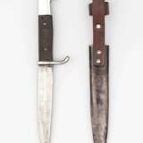 Weltkrieg, Kampfmesser für Offiziere in Form des kurzen Seitengewehrs 98 mit Scheide. - photo 2