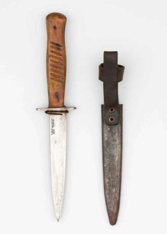 Weltkrieg, Kampfmesser mit Scheide. - photo 4
