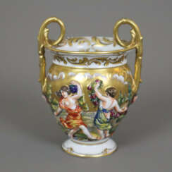 Doppelhenkel-Vase mit Capodimonte-Reliefdekor - Ne…