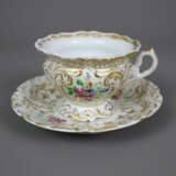 Tasse mit Untertasse - wohl Paris um 1800, Reliefp… - Foto 1