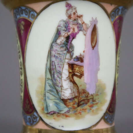 Tasse mit Untertasse im Empirestil - wohl Limoges,… - photo 3