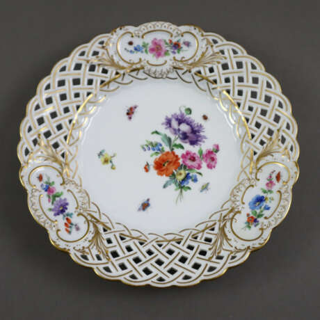 Durchbruchteller - Meissen, Porzellan, polychrome … - фото 1