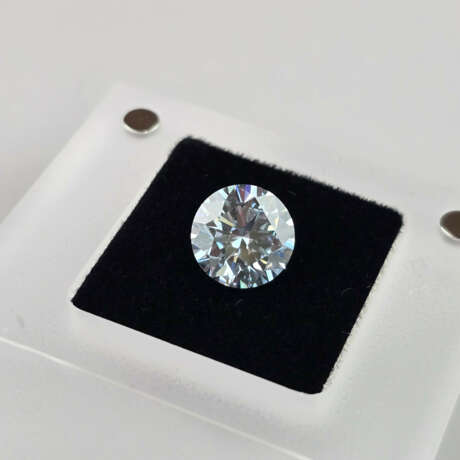 Loser blauer Diamant von 3,56 ct. mit Lasersignatu… - фото 2