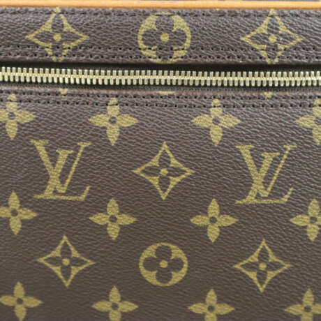 Beauty Case "Nice" LOUIS VUITTON - M47280, "Monogr… - photo 4