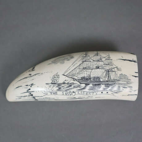 Scrimshaw-Replik - Kunstharz, vorder- und rückseit… - photo 2