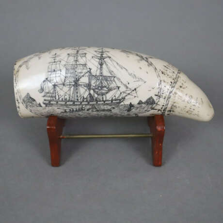 Scrimshaw-Replik - Kunstharz, vorder- und rückseit… - photo 1