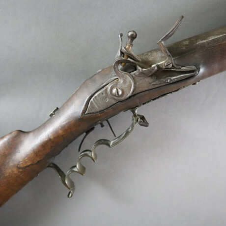 Jagdgewehr -1. Hälfte 18.Jh.- einschüssiger Vorder… - photo 3