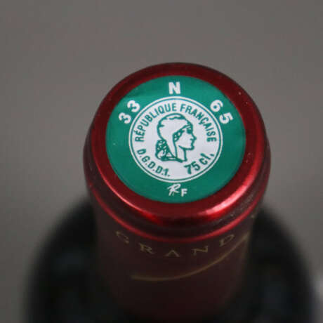 Weinkonvolut - 6 Flaschen 2005 Château Saint-Georg… - Foto 2