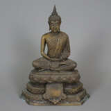Sitzender Buddha auf Thronsockel - Thailand 20.Jh.… - photo 1