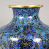 Cloisonné-Vase - Balusterform, Wandung mit mannigf… - Foto 3