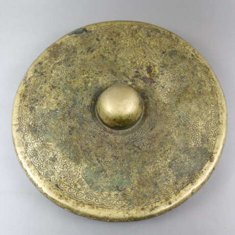 Buckelgong - China, um 1900, helle Bronze, runde F… - photo 1