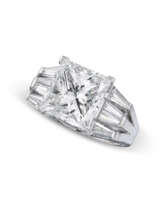 ADLER DIAMOND RING