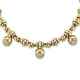 BULGARI GOLD AND DIAMOND SUITE OF JEWELLERY - photo 5