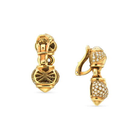 BULGARI GOLD AND DIAMOND SUITE OF JEWELLERY - photo 9