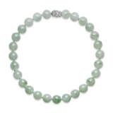 NO RESERVE - JADEITE BEAD AND DIAMOND NECKLACE AND EARRINGS SET - photo 3