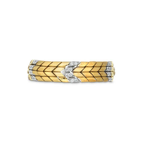 NO RESERVE – SUITE OF DIAMOND AND GOLD JEWELLERY - photo 12