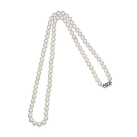 NO RESERVE – MIKIMOTO CULTURED PEARL NECKLACE - photo 2