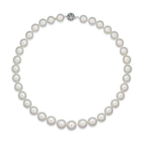 NO RESERVE – PEARL AND DIAMOND NECKLACE - photo 2