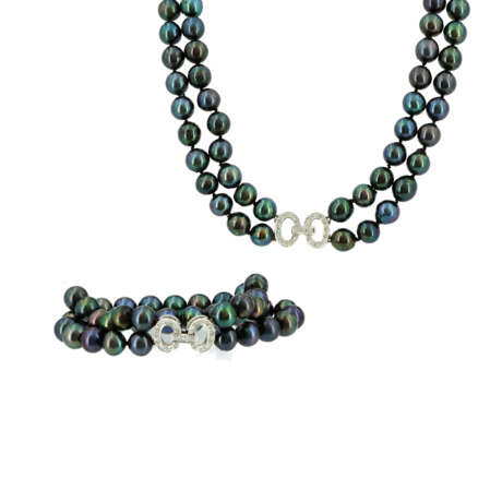 PEARL-DIAMOND-SET: NECKLACE AND BRACELET - photo 1