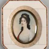 Miniatur "Friederike Louise v. Braunschweig", oval, 9x7 cm, im Rahmen, ges. 14x12 cm - фото 1