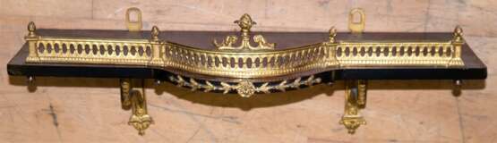 Wandkonsole mit vergoldeten Bronze- Applikationen, 20x49x19 cm - Foto 1