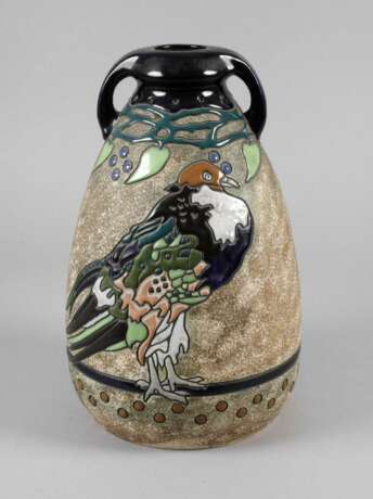 Amphora Vase mit Vogeldekor - фото 1