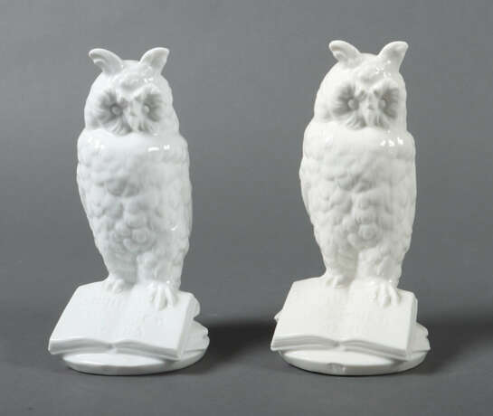2 Figuren ''Eule auf Buch'' Nymphenburg, 1912-75, … - photo 1