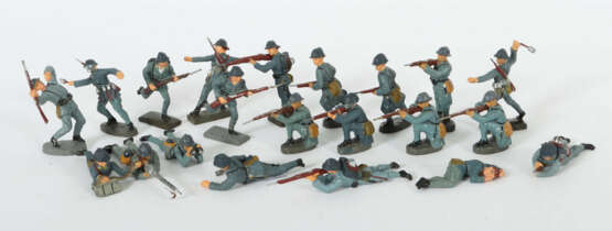 21 französiche Soldaten Lineol und Elastolin, im G… - photo 1
