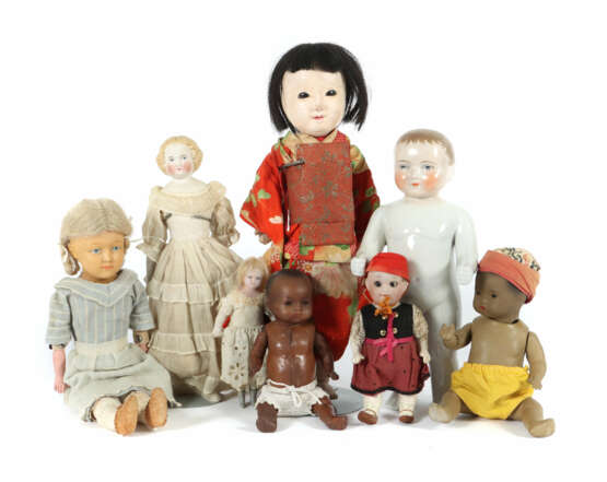 Konvolut Puppen 1 x Biedermeier-Puppe mit modellie… - Foto 1