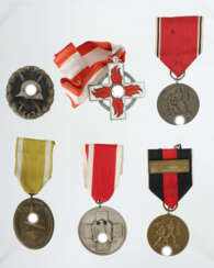 Konvolut Orden 2. WK mit Anschlussmedaille Österre…