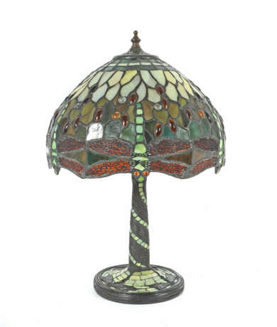 Dragonfly-Tischleuchte im Tiffany-Stil Großbritann… - Foto 1