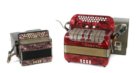 2 variierende Akkordeons Hohner, Knopfakkordeone d… - photo 1