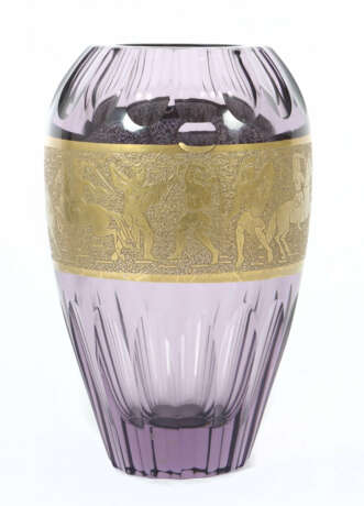 Vase mit oroplastischem Dekor 20. Jh., massives, v… - фото 1