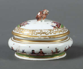 Meissen-Deckeldose mit Höroldtchinoiserien 1725-74…