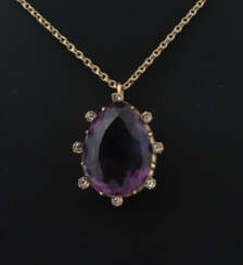 Kette mit Amethyst-Anhänger um 1920, Gelbgold 585,…