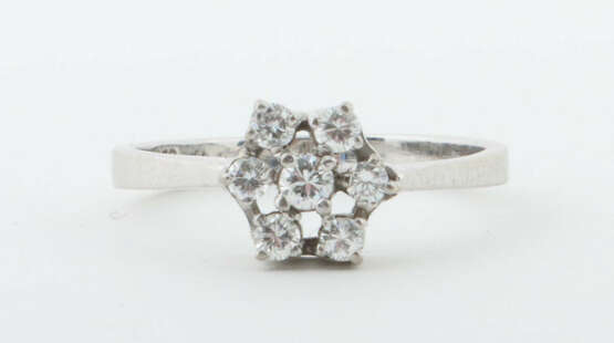 Brillantring modern, Weißgold 750, Herstellerpunze… - photo 1