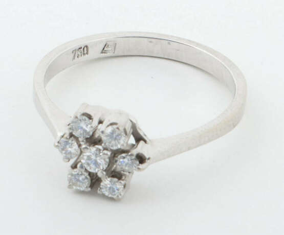 Brillantring modern, Weißgold 750, Herstellerpunze… - photo 2