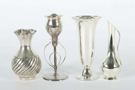 4 variierende Tischvasen 20. Jh., Silber 800/925, … - Foto 1