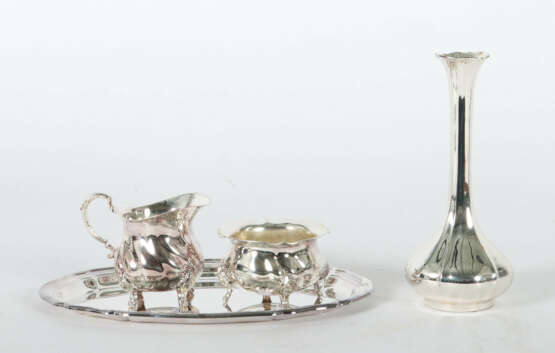 Rahmservice im Barockstil & Tischvase Emil Hermann… - photo 1