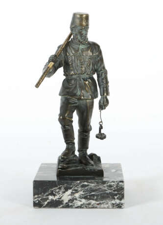 Bildhauer des 19./20. Jh. ''Henner'', Bronze, pati… - photo 2