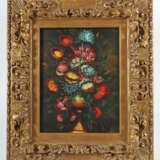 Maler des 19. Jh. ''Blumenstillleben'', in einer V… - photo 2
