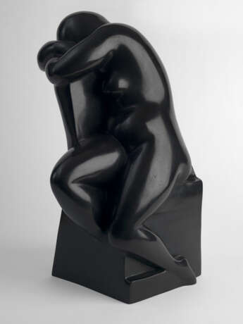 ORLOVA, HANNA (1888-1968) Nude in an Armchair , signed, dated 1927 and inscribed with the foundry mark "Alexis Rudier/Fondeur Paris". - фото 1