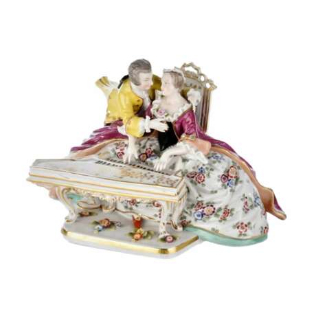 Gallant couple at the harpsichord. KPM. Porcelain Rococo 20th century - photo 1