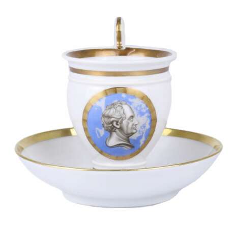 Кофейная пара Фарфор 19th century г. - фото 1 Кофейная пара Фарфор 19th century г. - фото 1