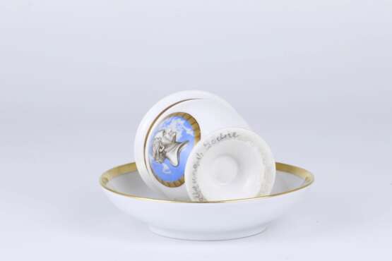 Кофейная пара Фарфор 19th century г. - фото 3 Кофейная пара Фарфор 19th century г. - фото 3