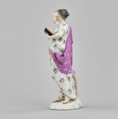 Figurine en porcelaine Allegorie de la poesie. Porcelaine 19th century - photo 4